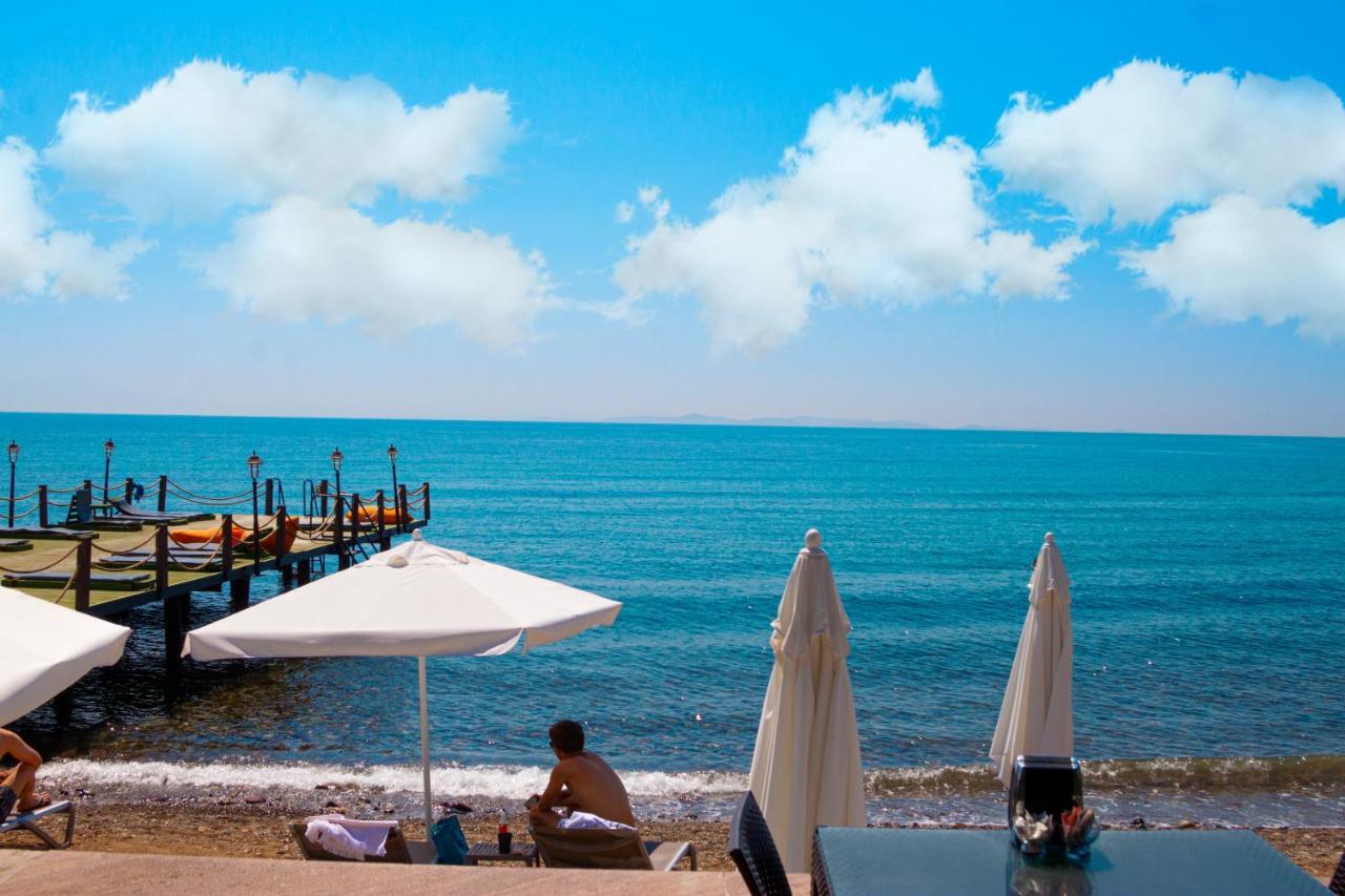 Kayalar Blue Beach Hotel Sazlı Екстериор снимка