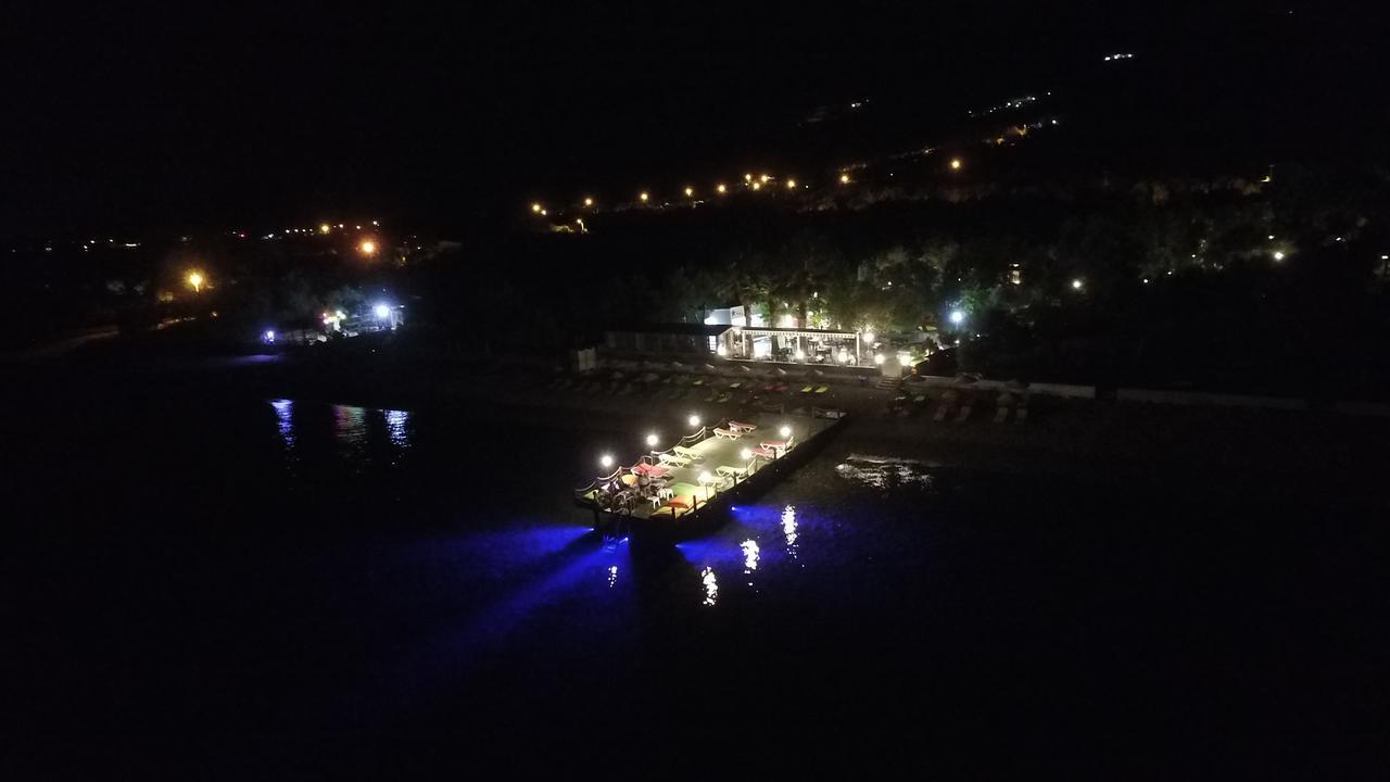 Kayalar Blue Beach Hotel Sazlı Екстериор снимка