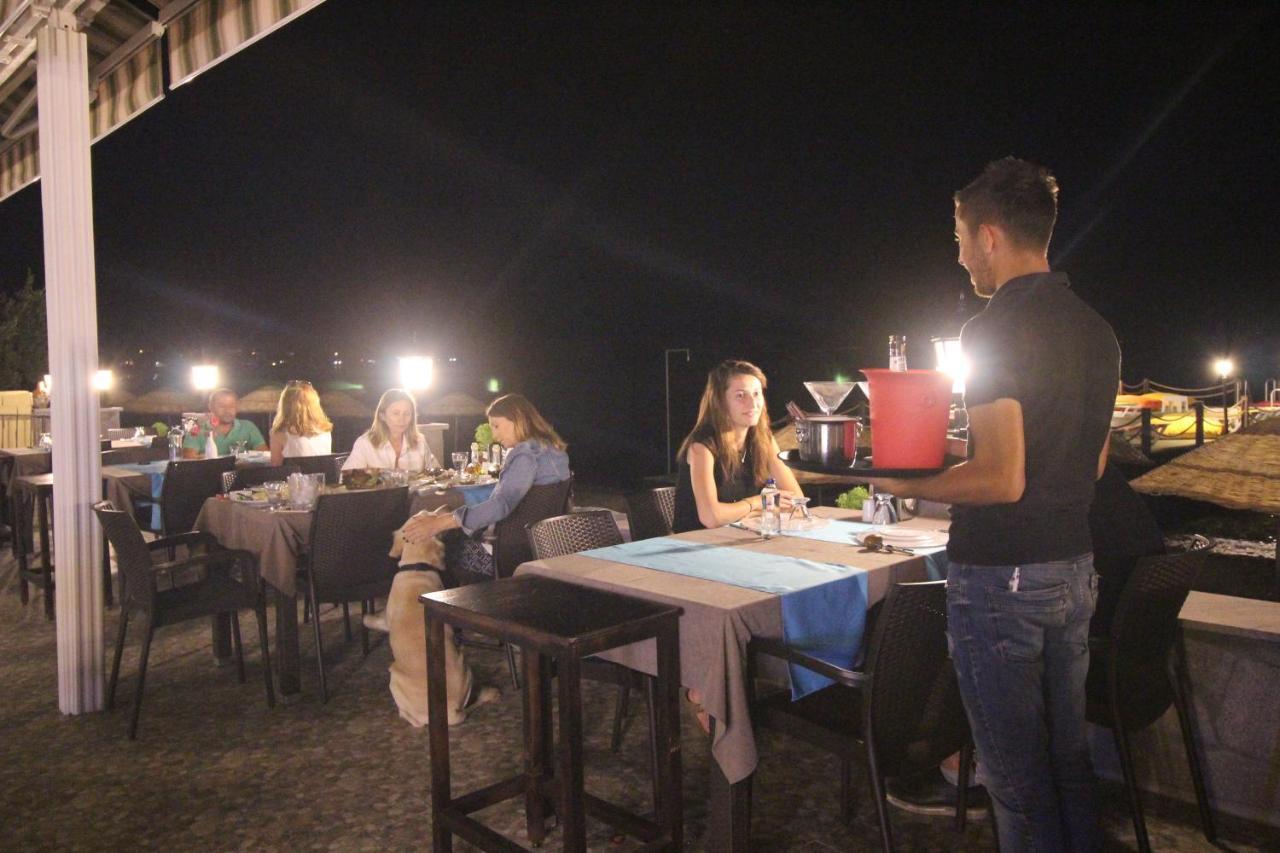 Kayalar Blue Beach Hotel Sazlı Екстериор снимка