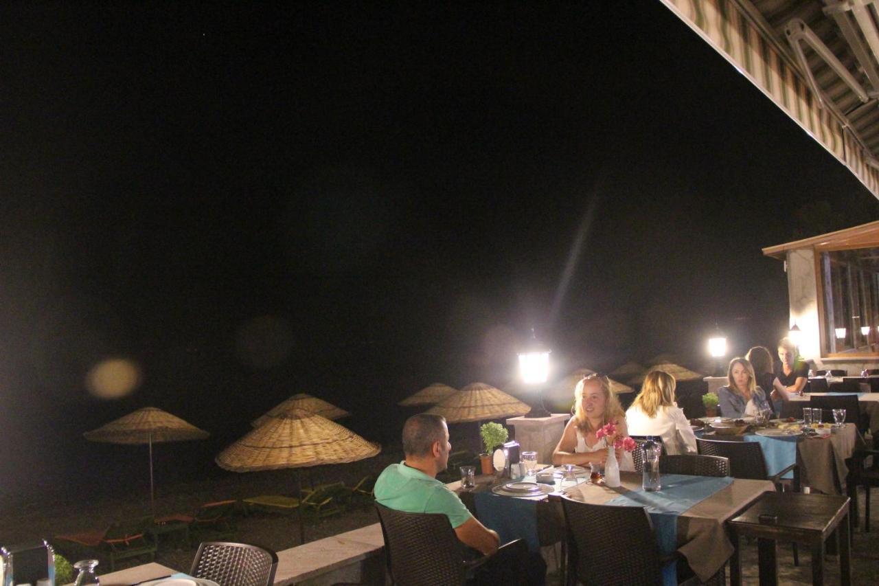 Kayalar Blue Beach Hotel Sazlı Екстериор снимка